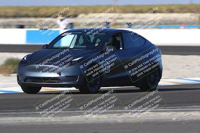 media/Nov-08-2025-Speed Ventures (Sat) [[1c7a6332f5]]/TC B/Session 3 (Turn 1)/